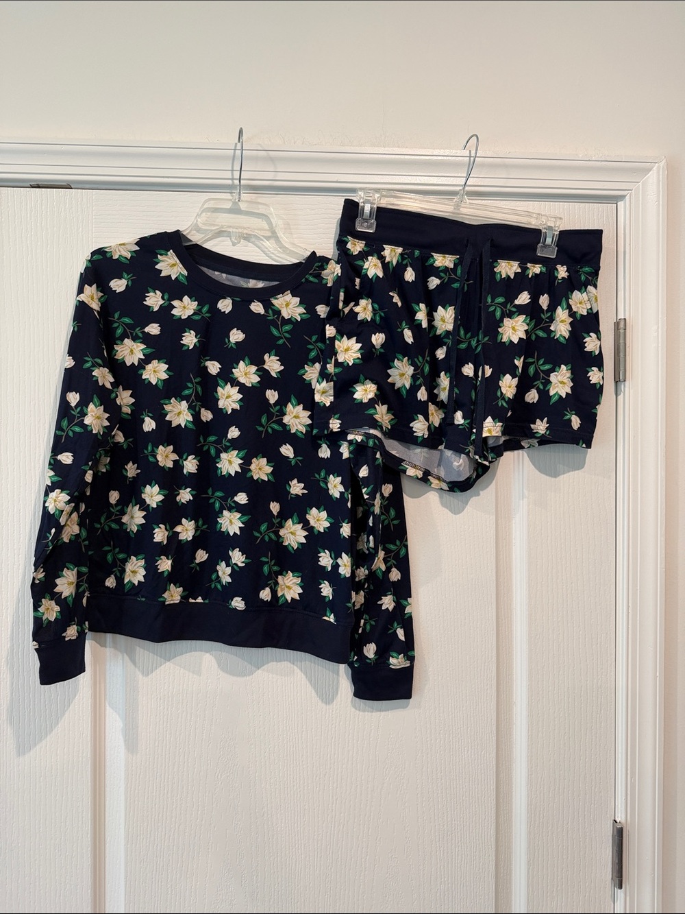Draper James Navy Floral Long-Sleeve Pajama Set
